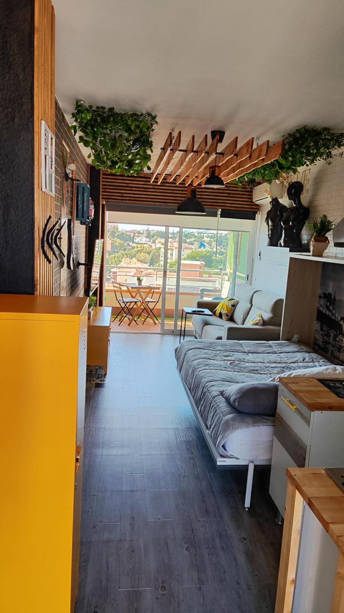 Saltillo Alto Boutique Studio Торремолинос Экстерьер фото